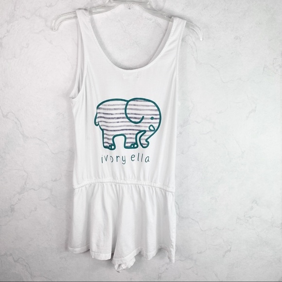 [Ivory Ella] Classic White V-Neck Romper - Picture 3 of 3